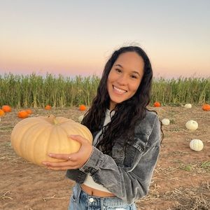 Meet your Posher, Gabby